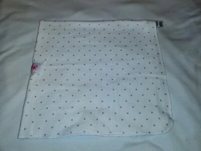 Cobertor de recepção de flanela para bebê menina Child of Mine por Carters bolinhas brancas - Imagem 1 de 4