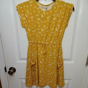 Girls One Step Up Mustard Floral Print Short-sleeve Dress W/Pockets Size Medium - Picture 1 of 12