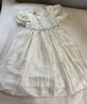 Jo Lene Vintage Dress Sz 4 ? White Flower girl Lined Embroidery Krinkle - Image 1 of 4