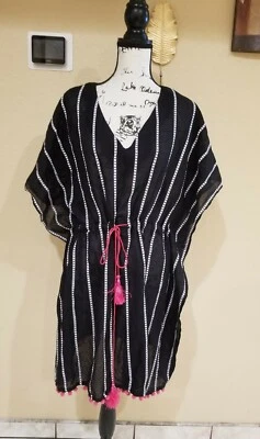 Lucky and Coco Negro/Blanco Rayas Cuello en V Algodón Encubrimiento Talla Única Foto 1 de 4