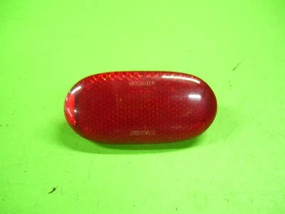 2003 Infiniti g35 Coupe painel de porta lente refletora vermelha  - Imagem 1 de 3