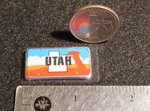 Utah License Plate Paper on Foam Sticker Wall Automobile Decor 1:12 Miniature - Picture 1 of 3