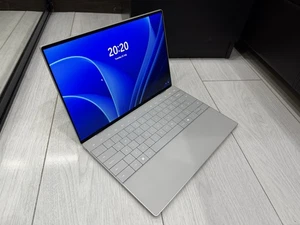 Portátil Dell XPS 9340 13.4" FHD+ - SSD 1TB - 32GB Ram - 1.4GHz Ultra 7-155H - Imagen 1 de 15
