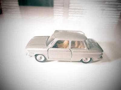 SOLIDO SERIE 100  NSU  PRINZ4  TYPE 47 -  ORIGINAL - JOUET ANCIEN - Immagine 1 di 4