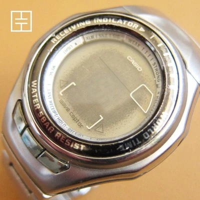 Reloj digital CASIO LWV-100J Wave Ceptor SS Foto 1 de 4