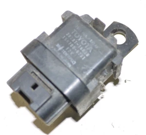 Relé de bomba de combustible turbo Toyota MR2 MK2 Revision3 28381-16020 - Imagen 1 de 2