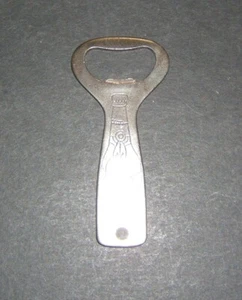 VINTAGE PABST BLUE RIBBON BEER 517 BOTTLE OPENER - Picture 1 of 2