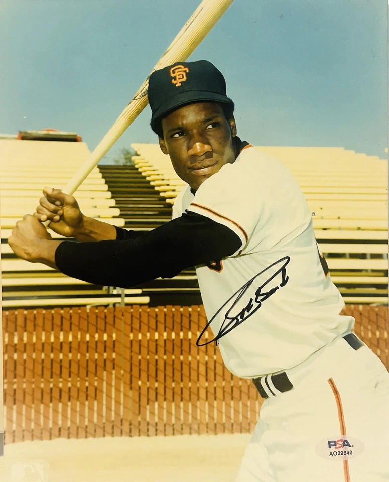 PSA DNA 鲍比·邦兹签名 ✍️ 8 x 10 照片旧金山巨人队 (1946 - 2003) — 第 1/1 张图片