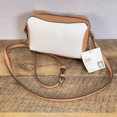 Anne Klein zip Crossbody Purse bag New with tags - Image 1 of 4