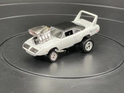 NHRA MUSCLE MACHINES TOONED HOT WHEELS '70S PLYMOUTH SUPERBIRD WHITE ZINGERS - Image 1 of 4