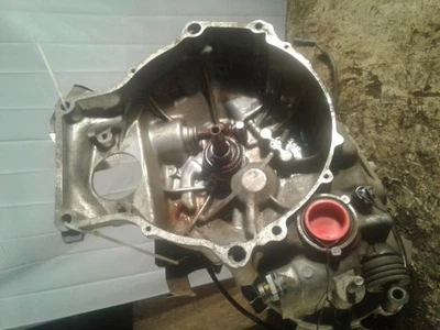 Manual Transmission 1978-1980 78-80 FORD FIESTA 4 Speed 165K Chip in Bellhousing - Image 1 of 2