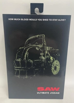 Figura Neca Saw Ultimate Jigsaw Killer Black Robe versión 7" en caja en stock Foto 1 de 4