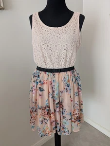Quiz Chiffon Lace Floral Dress Uk Size 12 Nude Bnwt - Picture 1 of 13