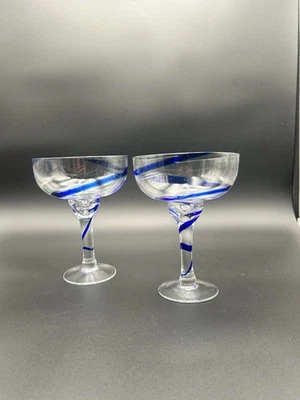 Juego de 2 vasos Margarita soplados boca remolino azul cobalto SWIRLINE Pier 1 Imports Foto 1 de 4