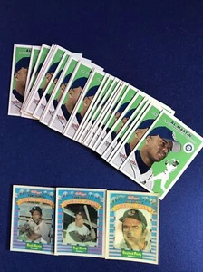 25 Baseball Cards year 2000 M/NM + bonus 3 cards from 1991 - Picture 1 of 2