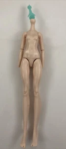 Ever After High Apple White First Chapter Replacement Body Nude - No Head Hands - Picture 1 of 5