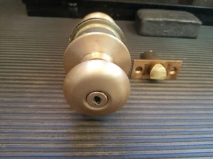 Schlage A Series Privacy Knob 612 - Picture 1 of 2