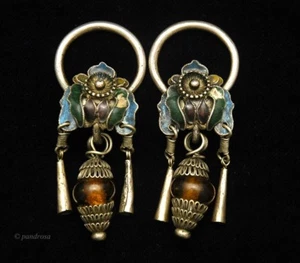 Pendientes chinos antiguos en plata étnica, vidrio y esmalte, década de 1910 - Imagen 1 de 4