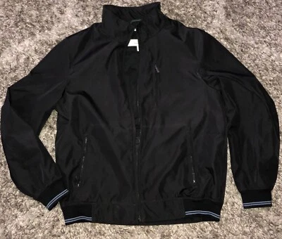 Perry Ellis Windbreaker Medium Used 10/10! - Image 1 of 4