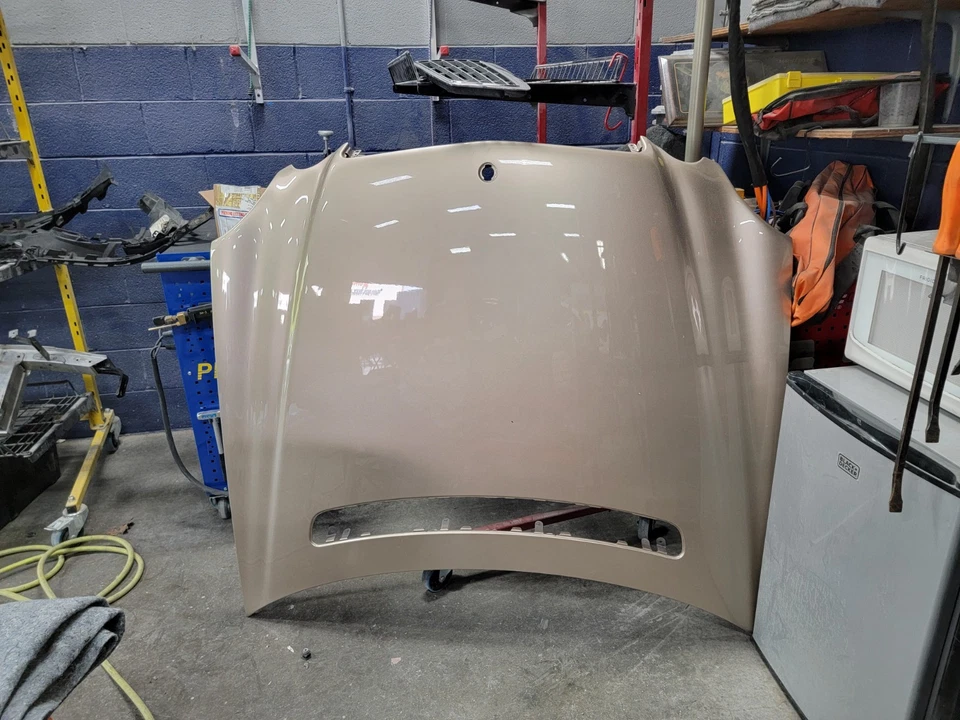 03-09 Mercedes W211 E55 AMG E350 E320 E550 E500 Hood Panel Assembly OEM - Image 1 of 1