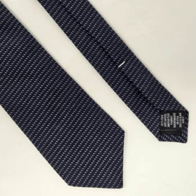 CORBATA TEÓRICA SEDA LANA AZUL BLANCO CUADROS RAYAS HECHA A MANO EN EE. UU. 2,5" X 57" DELGADA Foto 1 de 3