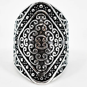 Anillo Bohemio Ornado Victoriano Vintage Inspirado Tono Plata Geométrico Distintivo - Imagen 1 de 4