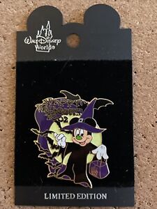 WDW Halloween 2002 Trick or Treat Series Minnie Witch Pin MK LE 1500