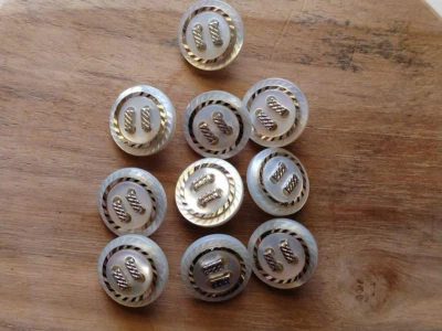 10pcs silver-colored 15mm bundle of shell buttons special vintage  buttons shell - Image 1 of 4