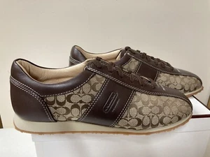 ✨COACH Leather Shoes Small Logo (NEW ) 7.0 M✨Vintage✨Mother’s Day Gift✨Snickers - Picture 1 of 7