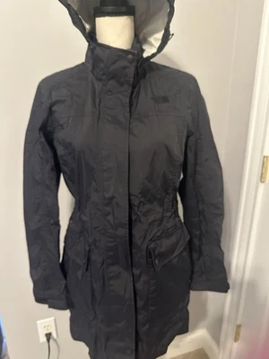 Chaqueta North Face Hyvent 2,5 L L Lluvia Cintura Cintada Negra Talla Pequeña Foto 1 de 4