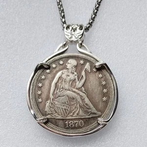 1870 Bandera Dólar Latón Antiguo Plata Moneda Collar Colgante REGALO NAVIDAD - Imagen 1 de 4