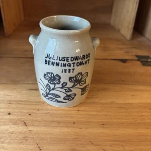 Stoneware Crock Small Bennington VT 1887 Juliuse Edwards Jug /Pot Floral 4" tall - Picture 1 of 8