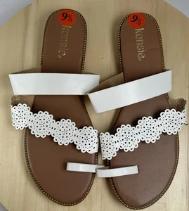 Kensie Madison White Cutout Toe Loop Slide Sandals 9.5 NWOT LCSMAR24 Flat - Picture 1 of 5