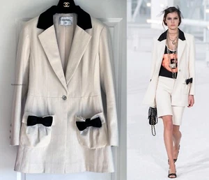 NEW CHANEL 21S RUNWAY  ECRU BLACK JACKET COAT DRESS 42 - Picture 1 of 24