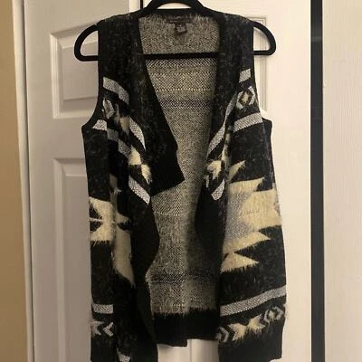 BCBGMAXAZRIA fuzzy eyelash open sleeveless sweater Aztec sweater size M - Image 1 of 4