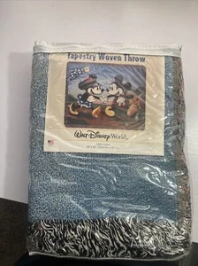 New Old Stock Mickey & Minnie Disney World Woven Throw Blanket Tapestry 60”x50” - Picture 1 of 5