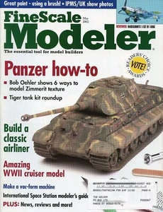 Fine Scale Modeler Magazine May 2002 Panzer How to / WWII Cruiser Model - Picture 1 of 2