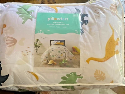 New PILLOWFORT Dinosaurs Cotton TWIN Comforter Set w/ Pillow Sham - Image 1 of 4