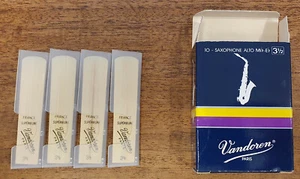 Vandoren Traditional Blätter, Stärke 3,5 für Altsaxophon, Box mit 4 alten Typen - Bild 1 von 1