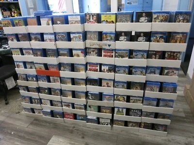 Build a Blu-ray Bundle - 4 NEW Blu-rays for $10 FREE S&H - 125+ Titles to Choose - Imagem 1 de 4