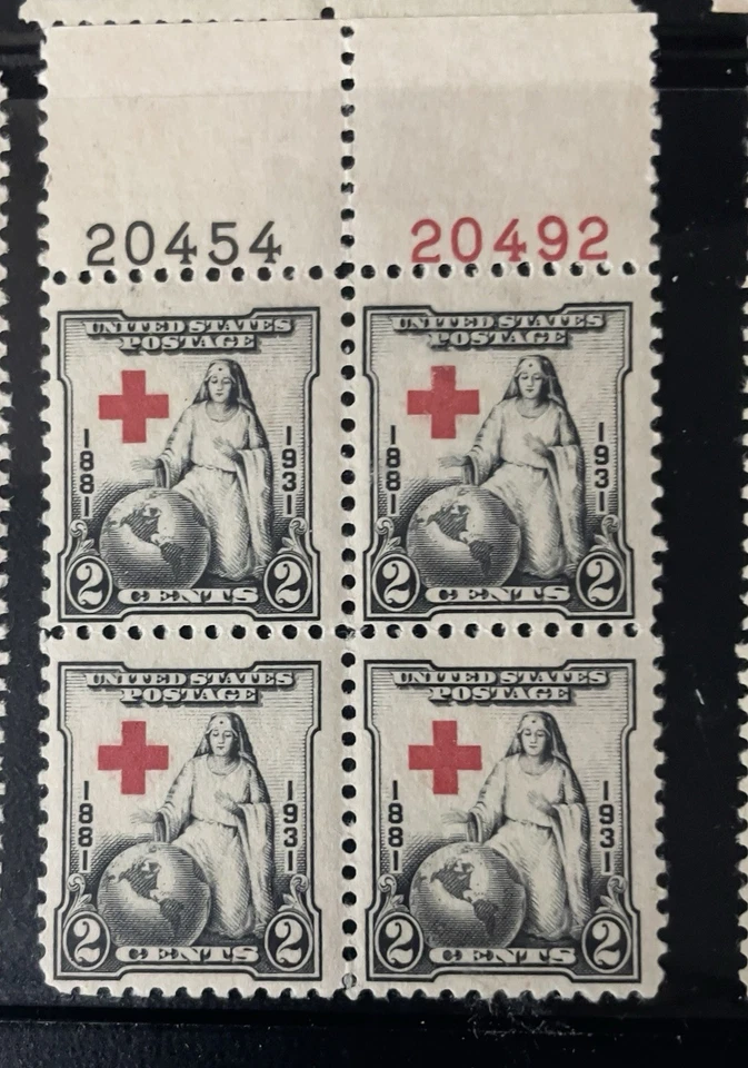 Scott 702, 2c Red Cross, Plate block/4, Top #s20492(R)/20454(B) MNH Free Ship - Image 1 of 1