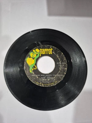 1969 Tom Jones: Without Love Is Nothing / Man Who Knows Too Much 7" record Foto 1 de 2