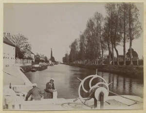Loiret. Ecluse sur le Canal d'Orléans. Chécy ? Péniches. Laveuses . Circa 1895. - Picture 1 of 1