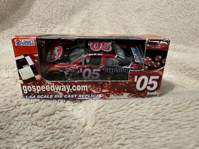2005 Coca Cola 600 Charlotte NASCAR Diecast Car 1:64 - Image 1 of 4