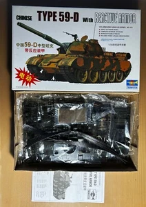 TRUMPETER 00315 - CHINESE TYPE 59-D with REACTIVE ARMOR MOTORIZED - 1/35 KIT - Picture 1 of 1