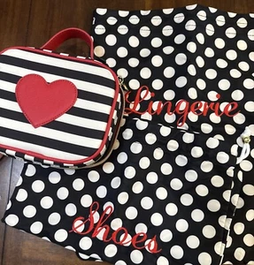 Betsey Johnson Travel Kit Makeup Lingerie Shoes Bag Womens XOX Betsey Foral Dots - Picture 1 of 14