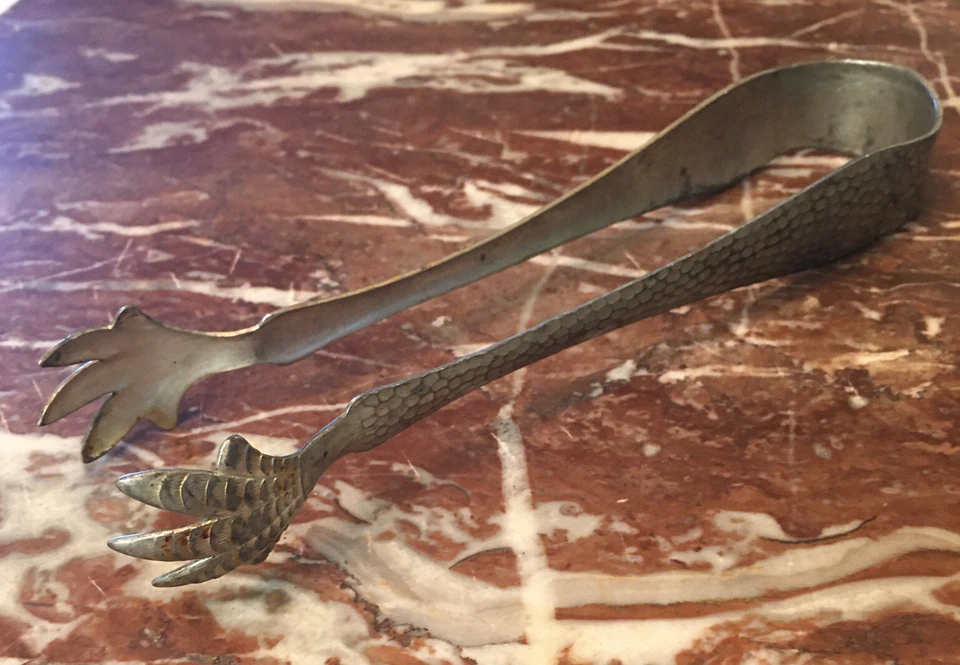 ANTIQUE VICTORIAN AESTHETIC MOVEMENT SILVER 6.5" ICE CUBE CANDY CLAW FOOT TONGS - Image 1 of 3
