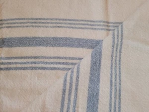 Antique early 1900's cream & blue stripes 57x71 homespun wool blanket FREE SHIP! - Bild 1 von 9