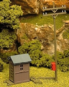Atlas 705 HO Telephone Shanty & Pole Kit New Free Shipping - Picture 1 of 1
