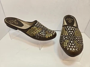 Colleen Cordero Hergestellt in den USA Braun Leder Nieten Pantoletten Pantoletten Flats Damengröße 7 - Bild 1 von 12
